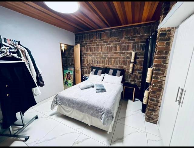 3 BEDROOM FREESTANDING FOR SALE IN BIRCHLEIGH